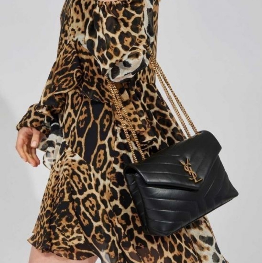 YSL SAINT LAURENT Loulou "Y" Small Quilted Leather Shoulder Bag MSRP $3,500 - Picture 7 of 16